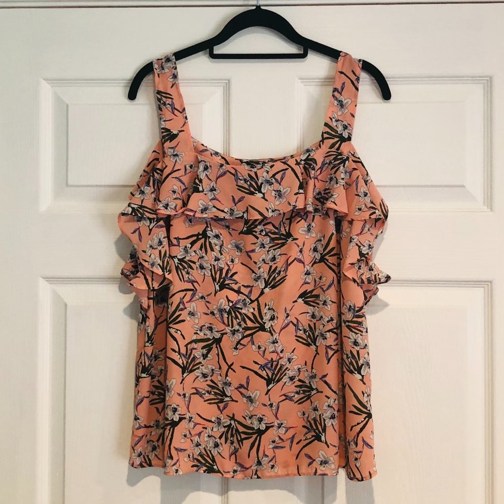 Banana Republic peach flowered ruffled blouse